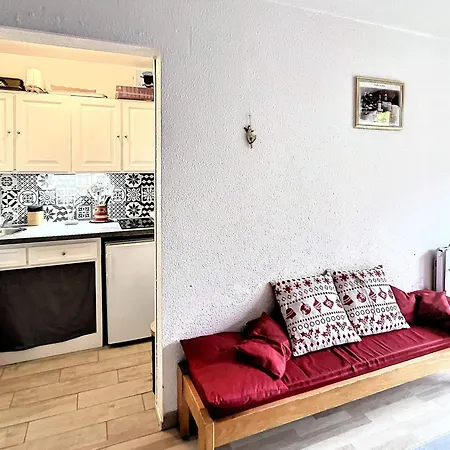 Confortable Skis Aux Pieds Avec Balcon, Piscine Chauffee - Fr-1-267-242 Daire Villarembert