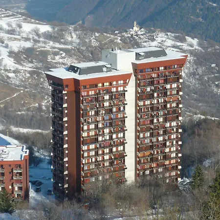 Daire Confortable Skis Aux Pieds Avec Balcon, Piscine Chauffee - Fr-1-267-242 Villarembert