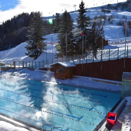 Confortable Skis Aux Pieds Avec Balcon, Piscine Chauffee - Fr-1-267-242 Villarembert