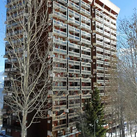 Confortable, Skis Aux Pieds, Balcon, Acces Piscine Chauffee - Fr-1-267-242 * Le Corbier
